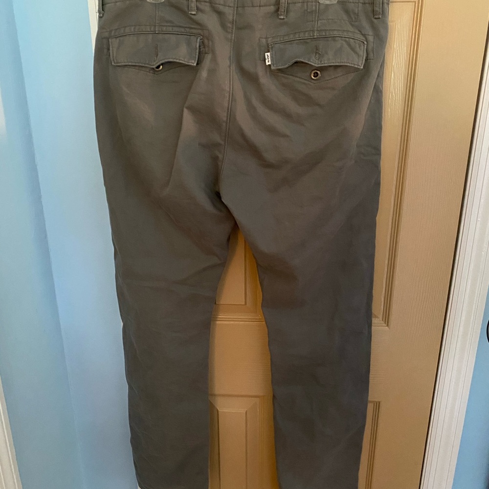 Men’s Levi’s 36 x 32 Dark Grey Chinos